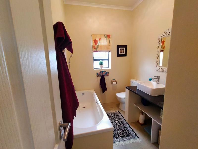 To Let 2 Bedroom Property for Rent in Riebeek Kasteel Western Cape